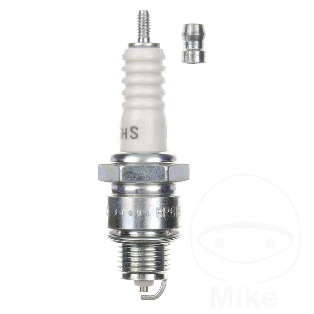 Spark Plug Ngk Bp6Hs For Bajaj 708.00.59 Spark Plug Ngk Bp6Hs For Bajaj 708.00.59